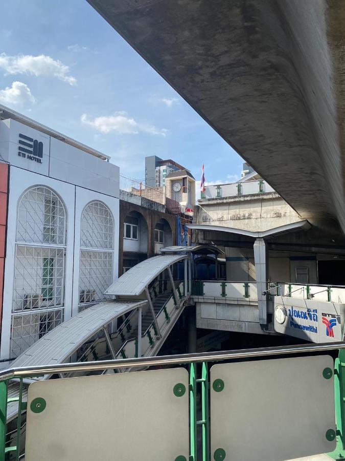 E11 Hotel - Bts Punnawithi Bangkok Exteriér fotografie